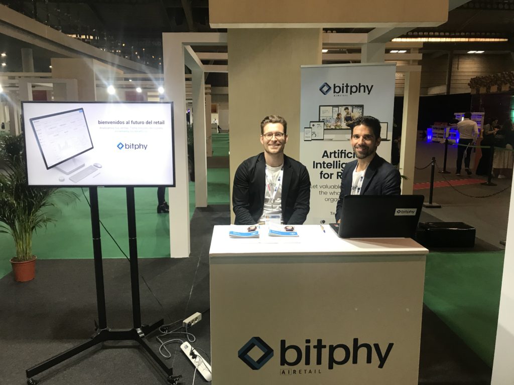 Una gran conversación sobre tecnología con los miembros de Bitphy.