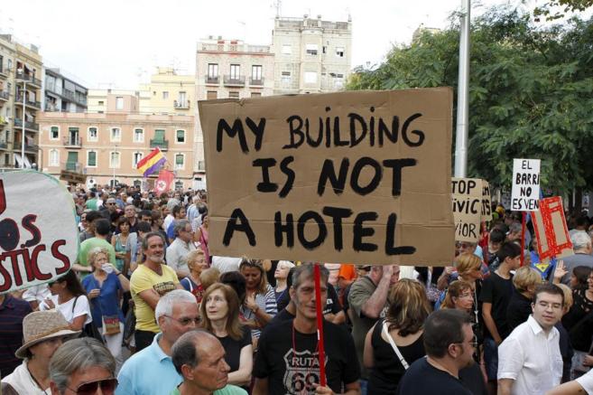 Manifestación contra airbnb